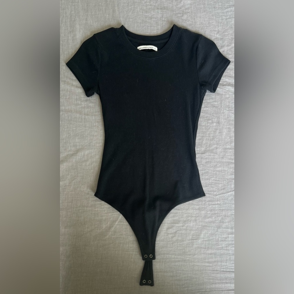 Abercrombie & Fitch Short Sleeve Crewneck Bodysuit